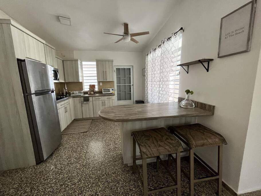 Casita 8 Minutes From Crashboat Beach Aguadilla Exterior photo